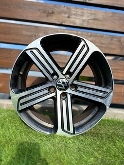 Alu kola 5x112 r18 (Cadiz) - 5