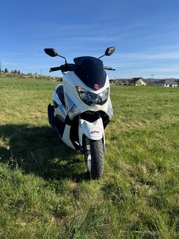 Yamaha n-max 125 - 5
