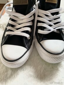 Nenošené Converse tenisky - 5