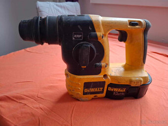 Aku kladivo DEWALT DC 212 SDS+ - 5