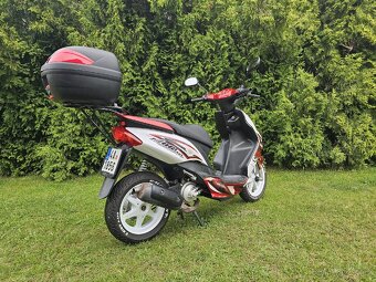 Yamaha Jog RR 50 - 5