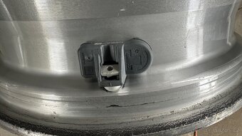Jeep Cherokee KK kola R17 - 5