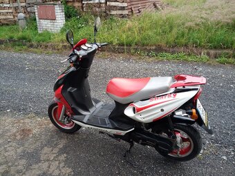 Prodám skútr KENTOYA JMSTAR 50 2 T r.v 2012 - 5