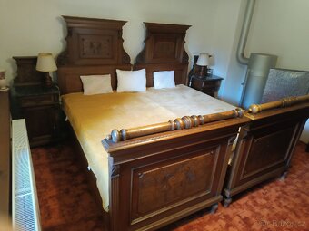 Starožitný nabytek - 5