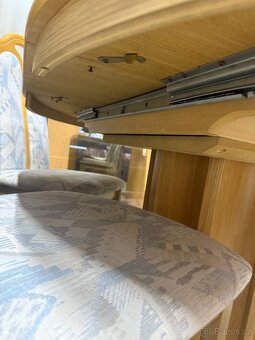 Rozkládací stůl + 4 židle - 5