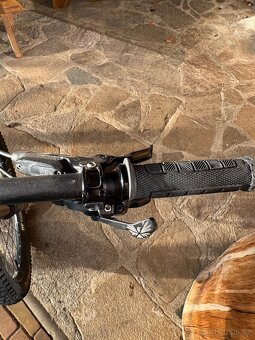 Santa Cruz Bronson Kashima - 5