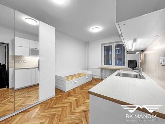 Garsonka v srdci Prahy 10 - Strašnice, ev.č. 733 - 5