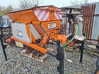 Sypací nàstavba pro menši auta multicar - 5