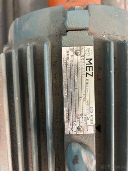 2ks třístupňových čerpadel Sigma - 5