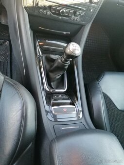 Citroen C5 Tourer 2.0 HDi 103kW - 5