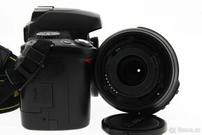 Zrcadlovka Nikon D40 + 18-55mm - 5