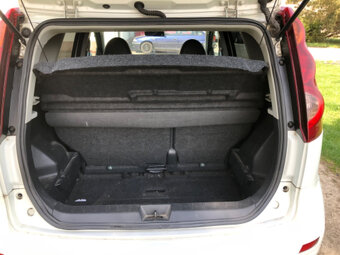 Nissan Note 1,6 81kw - náhradní díly - 5