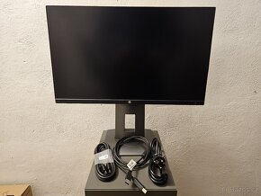 Monitor bezrámečkový 23" +  kabeléž - 5