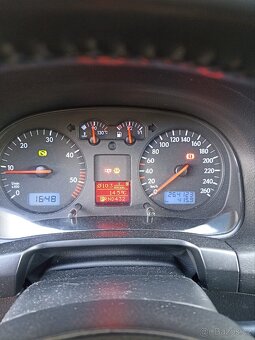 Volkswagen Golf 1.9TDI. - 5