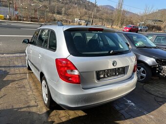 Škoda Fabia 2 kombi 1.6 benzin - 5