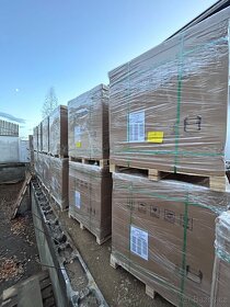 Prodám kvalitní 550 Wp FVE panely za super ceny od 3,63Kč/Wp - 5