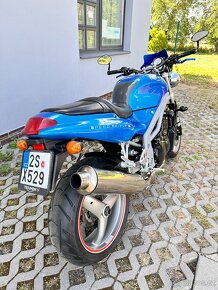 Triumph speed triple 955i - 5