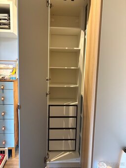 Rohová šatní skříň Ikea PAX - 5