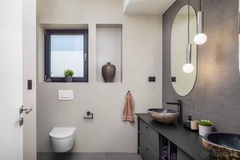 ☀Ciovo/Trogir(HR) - luxusná vila, s vyhrievaným bazénom - 5