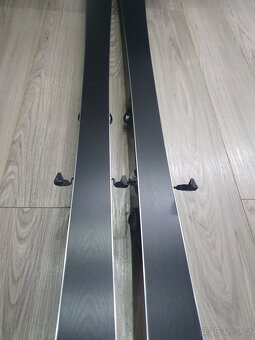 Lyže Atomic Redster X7i RVSK C + MI 12 175 cm NOVE - 5