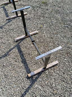 Dva kvalitní stoly - 5