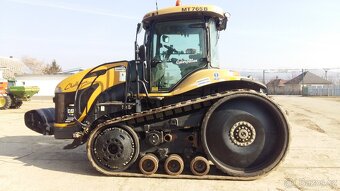 Pás na MT 765B - 5