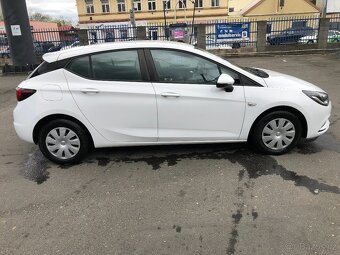 OPEL ASTRA 1.6 CDTI 70KW 1Majitel Koupeno ČR 4/ 2018 - 5