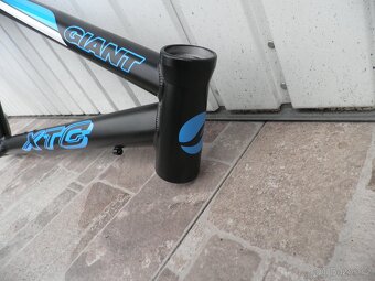 RÁM NA KOLO GIANT 26 - 5
