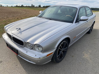 Jaguar XJR 4.2 V8 291kw Automat+Serviska - 5