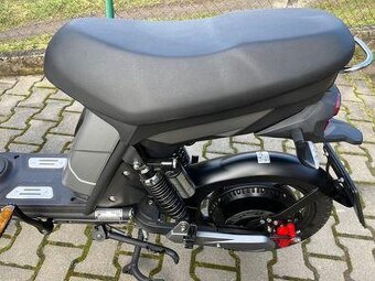 ElektroMoped, Skútr - 5