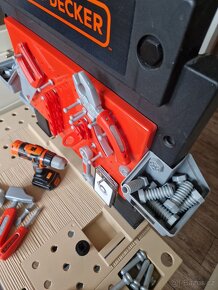 Pracovni stul / ponk Black & Decker vcetne naradi - 5