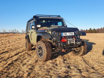 Jeep Wrangler Rubicon - 5