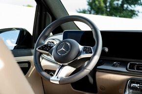Půjčovna dodávek Mercedes-Benz V class XL - 5