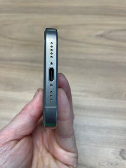 Iphone 15 pro 128GB zaruka 5/26 přirodní titan - 5