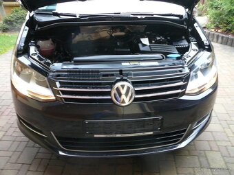 VW SHARAN 2.0 TDI 130KW 7MÍST DSG+F1 PANORAMA NAV ACC FRONT - 5