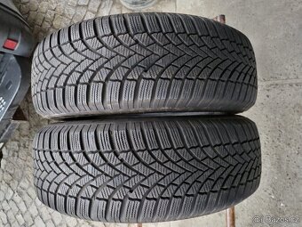215/65/17 zimni pneu conti bridgestone 215/65 R17 - 5