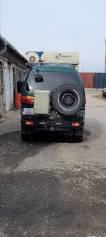 Mitsubishi Space Gear Delica - 5