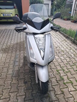 Skutr Honda phanteon 125i - 5