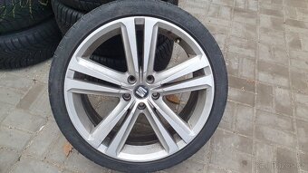 Sada Alu kola 5x112 235/35 R19 Seat Leon 5F Cupra - 5