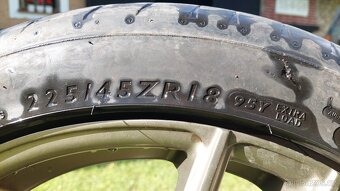 Kola BARRACUDA Racing SHOXX 8x18" 5x108 a 5x114.3 ET 40 R18 - 5