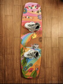 Wakeboard prkno + vázání + boty - 5