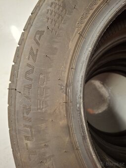 Letni pneumatiky BRIDGESTONE 205/60 R16
- 5