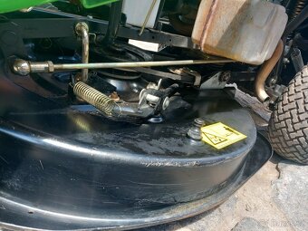 Prodám zahradní traktor Etesia Bahia 14Hp Hydro - 5