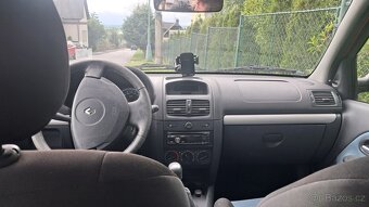 Renault clio rok výroby 2008 - 5