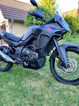 Honda Transalp 750. 2024 - 5