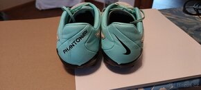 Kopačky NIKE Phantom GX vel. 42,5 - 5