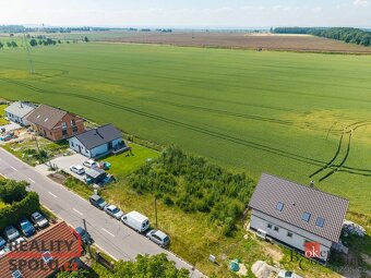 Prodej, pozemky/bydlení, 643 m2, Moravanský , Moravany, Pard - 5
