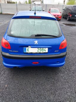 Peugeot 206 1.4 i 55kw r.v 2006 - 5