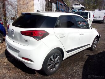 Hyundai i20 1.2i-84 Eddition - 5