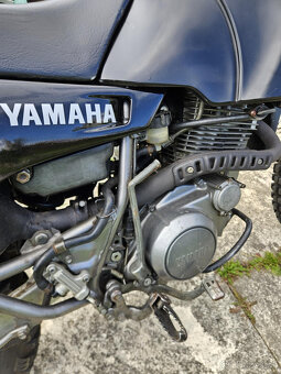 YAMAHA XT 600 E - 5